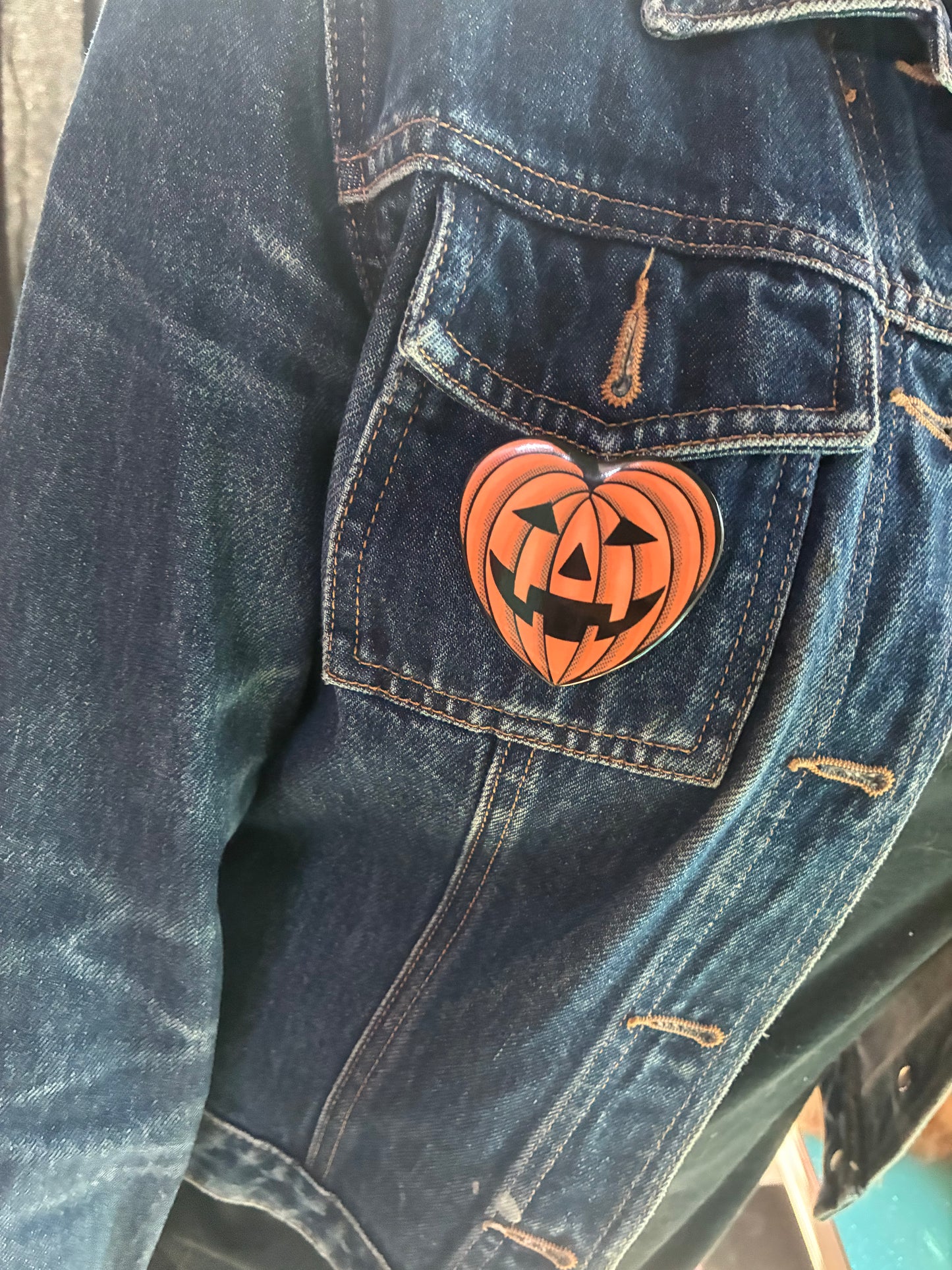 Jumbo Pumpkin Heart shaped Badge.